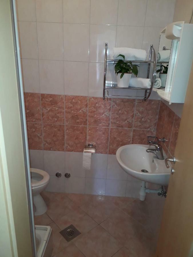 Apartmani Marino Privlaka  Esterno foto