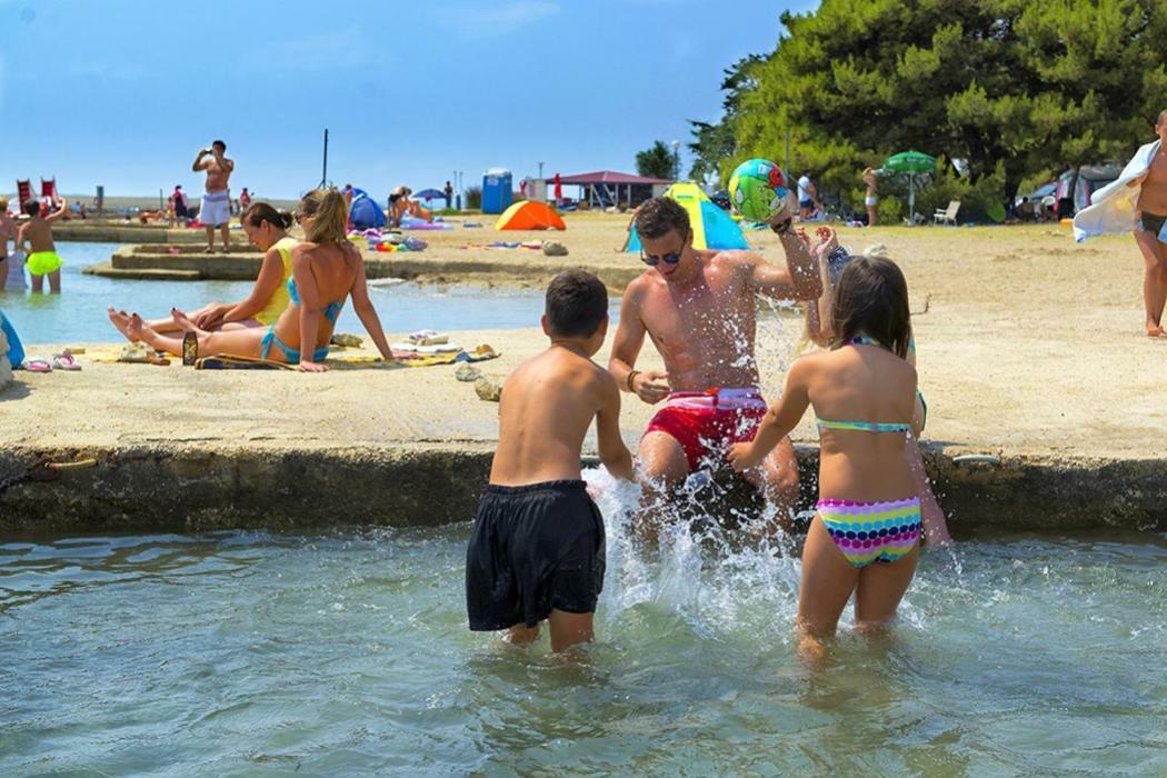 Apartmani Marino Privlaka  Esterno foto
